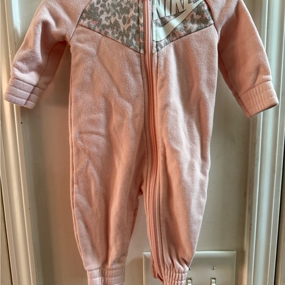 Nike Sweatshirt Hooded Romper - Picture 2 of 12